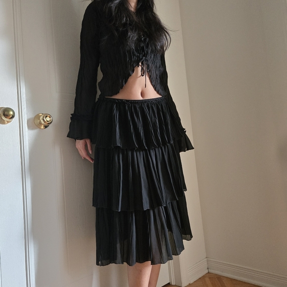 Chloe Ruffle Skirt - Picture 3 of 6